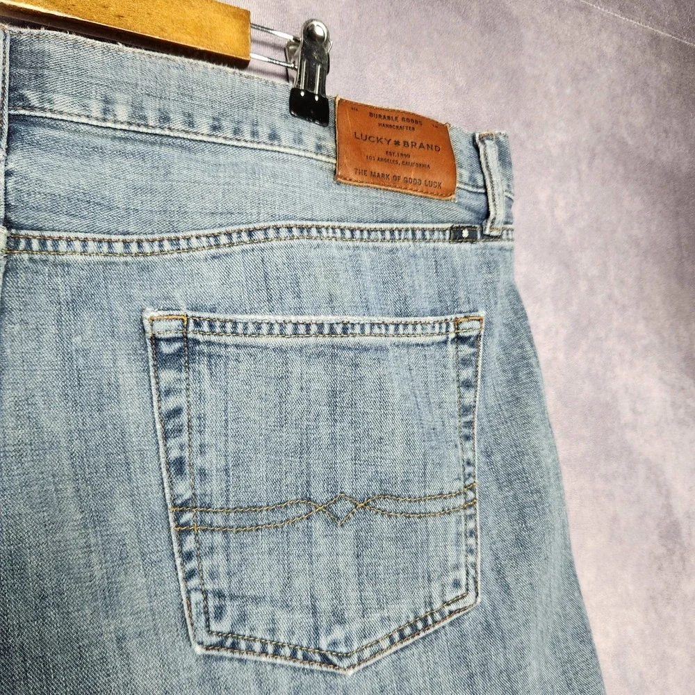 Lucky Brand 363 Straight Mens‎ Jeans 40x32 Blue Candiani Denim Medium Wash Soft